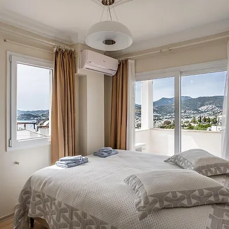 3br Duplex Close To Center 빌라