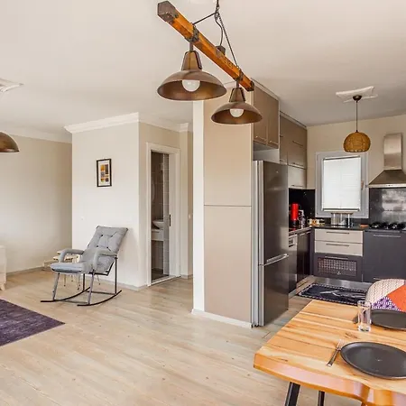 빌라 3br Duplex Close To Center Bodrum
